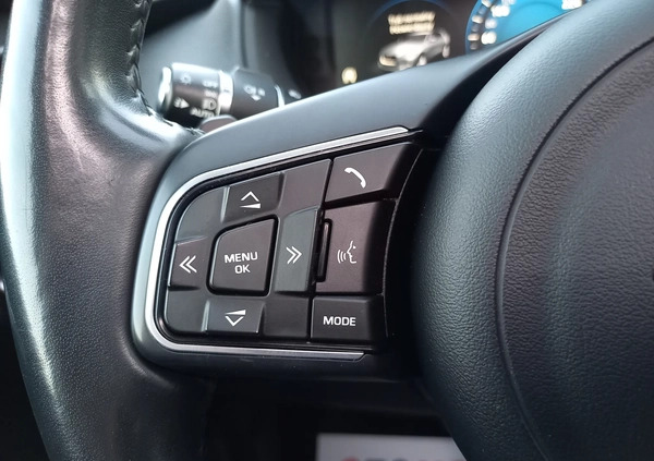 Jaguar F-Pace cena 109000 przebieg: 145000, rok produkcji 2017 z Swarzędz małe 742